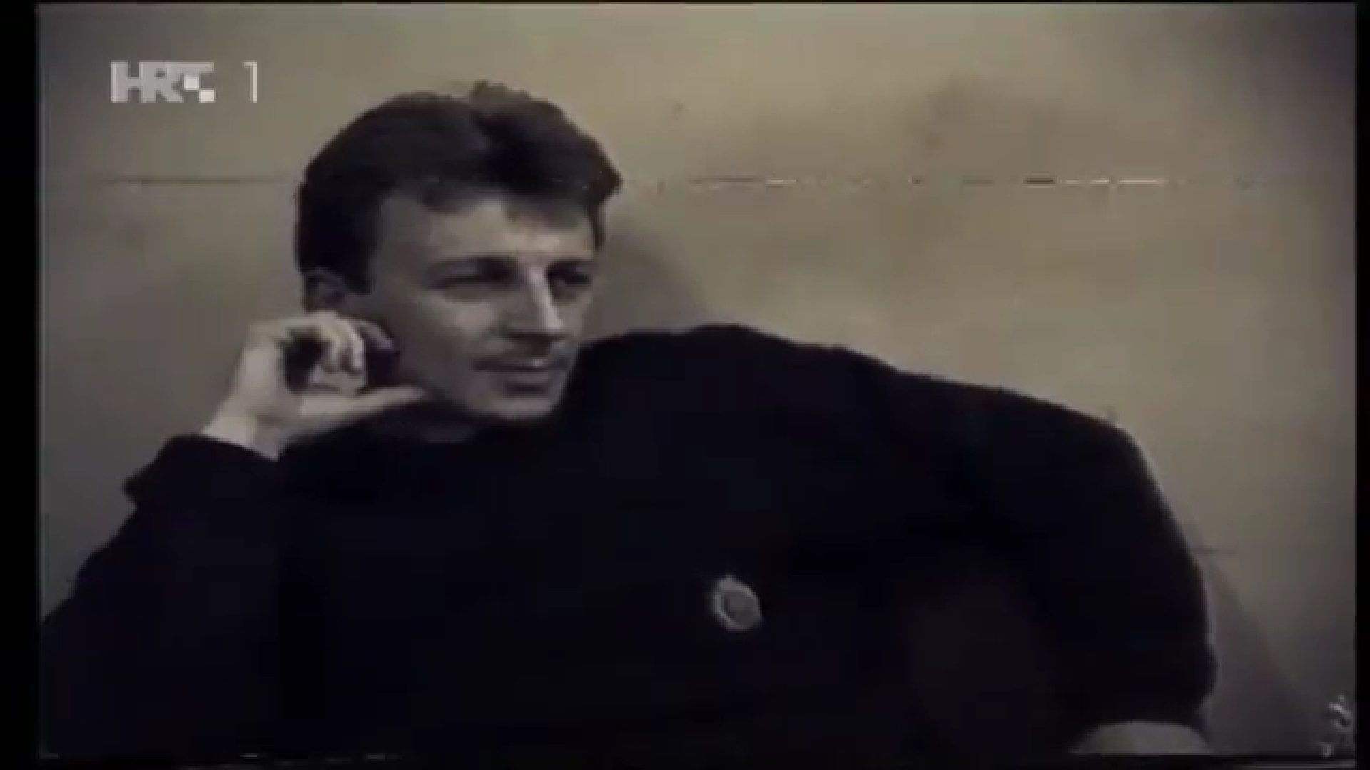 4. studenog 1960. – Rođen Siniša Glavašević, legendarni vukovarski novinar i pisac