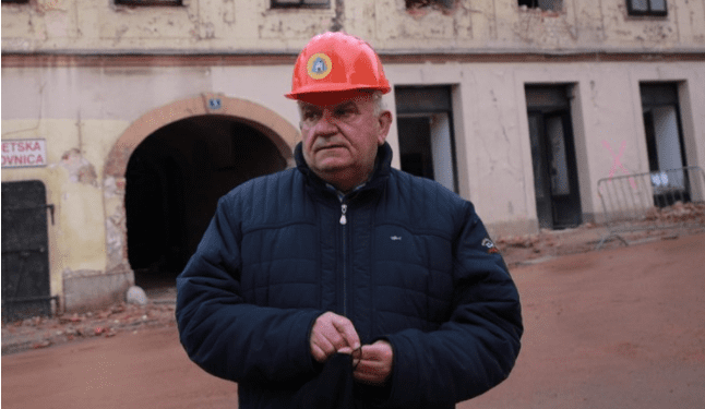 Bivši gradonačelnik Petrinje optužen da je nakon potresa sinu namještao posao