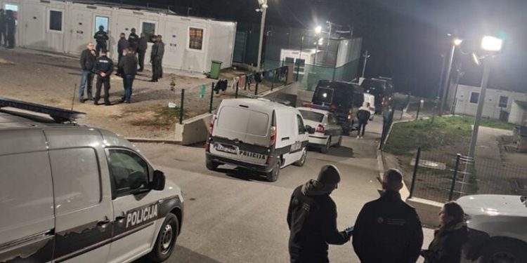 BiH: U masovnoj tučnjavi migranata u kampu blizu hrvatske granice poginuo Sirijac