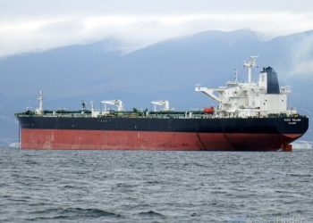 Tanker zarobljen u blizini Omana promijenio kurs prema Iranu, iranska mornarica potvrdila umiješanost