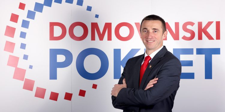 Penava: Pozivam na zajedništvo i okupljanje sve koji žele da Hrvatska ponovo bude slobodna od korupcije i zla koje je ovladalo, sve koji istinski žele da Hrvatska ponovo bude i lijepa i naša!