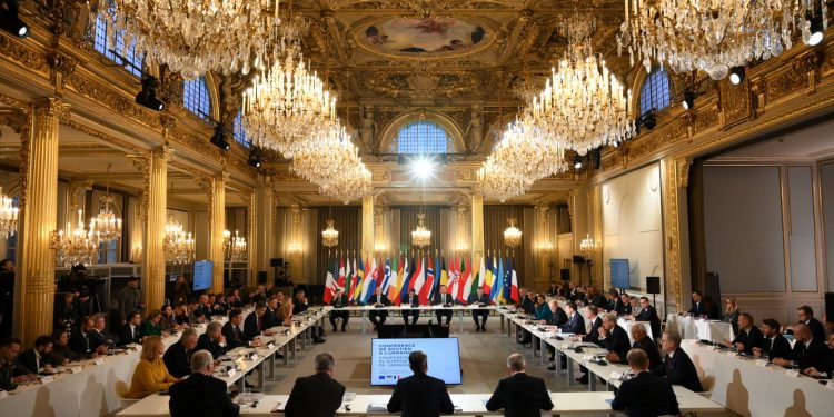 PUTIN REAGIRAO NA MACRONOVU IZJAVU: “Ako zapadne zemlje pošalju trupe u Ukrajinu sukob s Rusijom bio bi neizbježan”