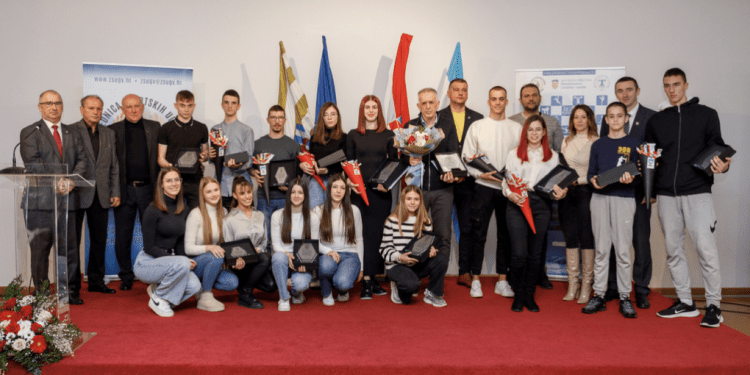 U Vukovaru dodijeljene nagrade najboljim sportašicama i sportašima u 2023. godini