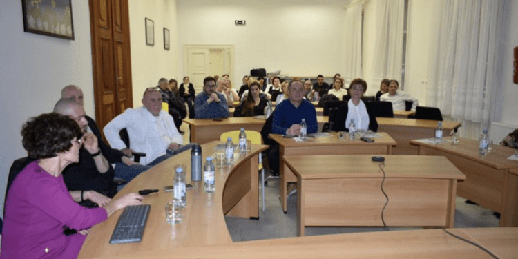 Na 9. Znanstveno stručnom simpoziju dr. Vladimir Emedi iz Vukovara sudjelovalo čak 350 zdravstvenih djelatnika