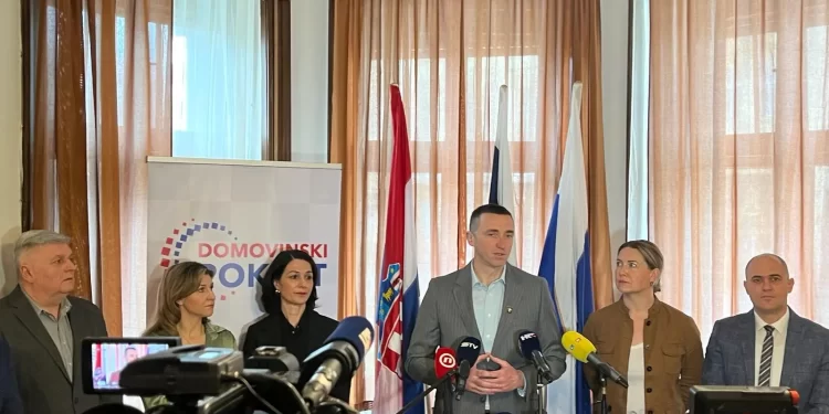 Penava: Hrvatski narod ima vrlo jasan izbor – upecati se na priču sukoba između dva brda ili odabrati DP kao autentičnu priču kojoj je stalo do hrvatskog građanina!