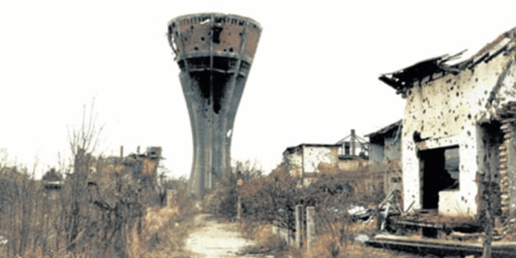 STIPE MLINARIĆ: Osim novca ljestvica se za SDSS diže – hoće li sljedeće biti povratak ustavne konstitutivnosti Srba!?