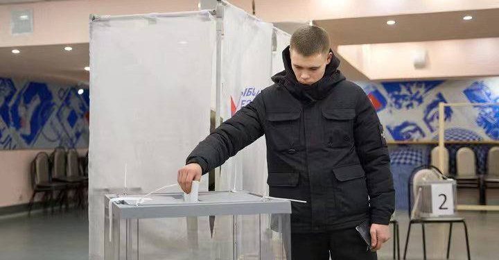 Rusko ministarstvo obrane dopušta vojnicima da posthumno glasaju za Putina – ukrajinska obavještajna služba