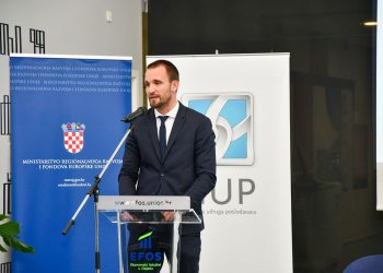Antena Zadar: Nastavnik priveden zbog pedofilije “aktivan član Zadarske nadbiskupije”, a moguće i HDZ-ovac