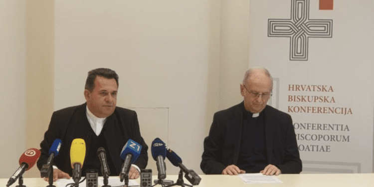 Na konferenciji za novinare Komisije HBK Iustitia et pax novinari postavili pitanje financiranja crkve – mons. Dugalić odgovorio “možemo i bez toga”