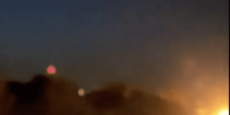 IZRAEL NOĆAS NAPAO IRAN Odjekivale eksplozije u blizini iranskog grada Isfahana