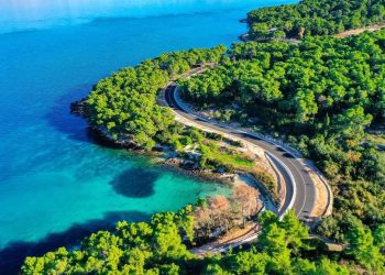 Županijska uprava za ceste Split uložila 22,4 milijuna u održavanje i izgradnju cesta tijekom 2023. godine