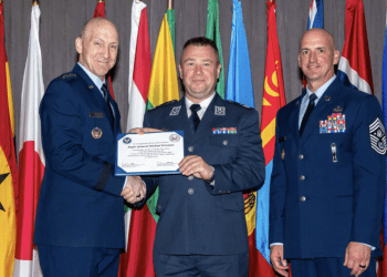 Zapovjednik HRZ-a general Križanec uvršten na počasnu listu američkog zrakoplovnog sveučilišta