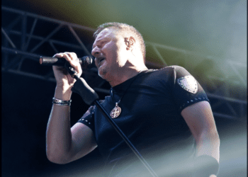 THOMPSON PREKIDA STANKU NASTUPOM U IMOTSKOM Više od 20.000 ulaznica doslovno planulo, a Imoćani se pitaju tko ih je pokupovao