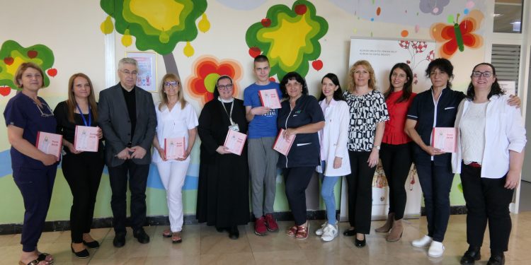 Pacijenti Klinike za dječje bolesti KBC-a Split ilustrirali slikovnicu o sv. Duji