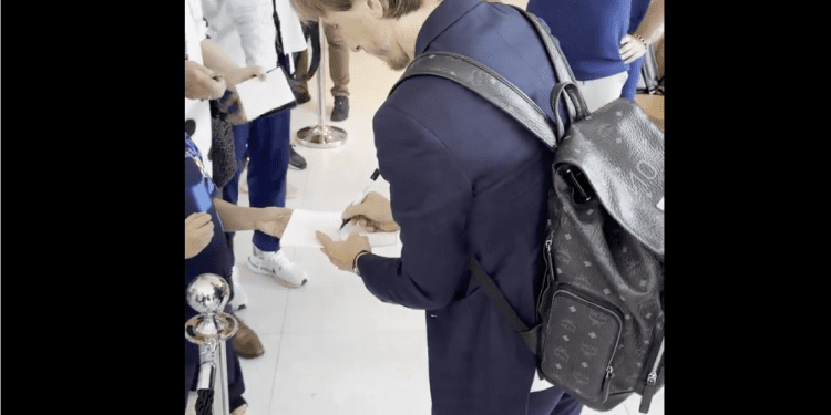 (VIDEO) LUKA MODRIĆ SE PRIDRUŽIO SUIGRAČIMA Maestro, još jednom naklon do poda!