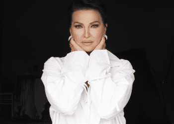 Nina Badrić odvažnim novim singlom Onokad najavljuje novi album i spektakl u Areni Zagreb!