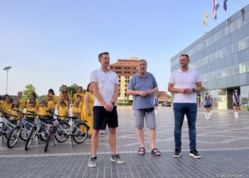 BICIKLISTI KRENULI NA PUT OD VUKOVARA DO LJUBLJANE: Karavana časti za hrabre branitelje