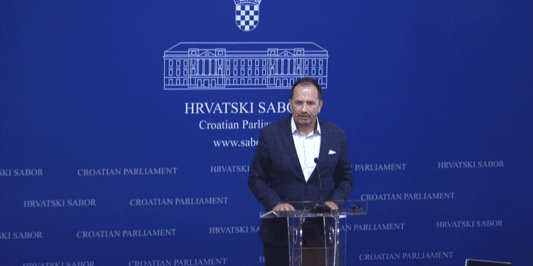 Peternel: “Mi se ne bojimo rasprave jer su argumenti na našoj strani”