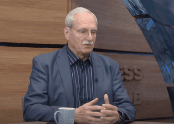 HEBRANG EKSLUZIVNO ZA CRONIKU: “Prema najavama tko bi mogao biti kandidat HDZ-a za predsjednika države počinjem sumnjati u svoju odluku da umrem kao član HDZ-a”