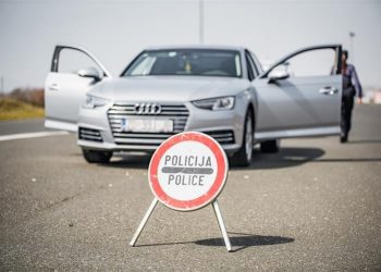 AUTOCESTOM A-1 VOZIO BRZINOM OD 251 KILOMETAR NA SAT “Zaradio”kaznu od 660 eura