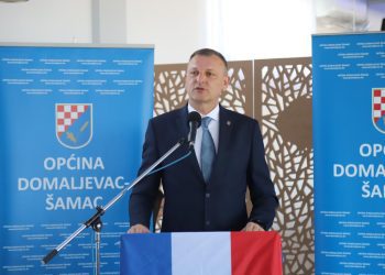 PREKOGRANIČNA SURADNJA OBŽ S OPĆINOM DOMALJEVAC-ŠAMAC Mala, ali potencijalima velika općina u pograničnom pojasu