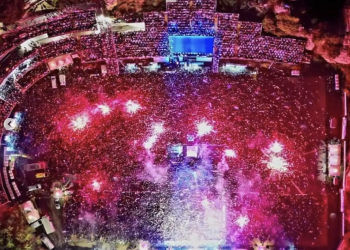 TEK SU DIGLI GLAVE, A ONDA SE VRATIO THOMPSON Koncerte u Imotskom odmah proglasili ustaškim dernekom