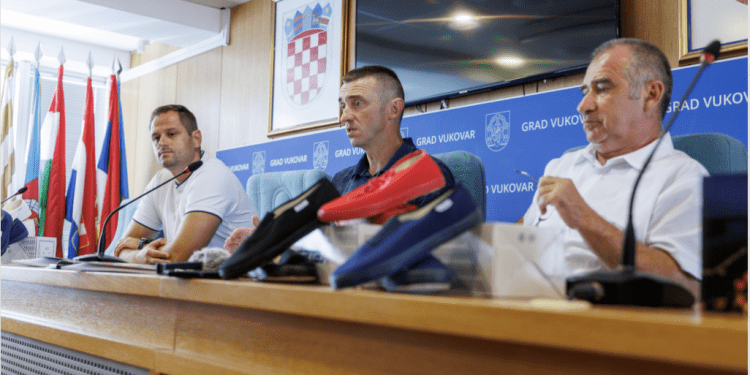 Vukovarski osnovnoškolci i ove godine dobivaju besplatan školski materijal
