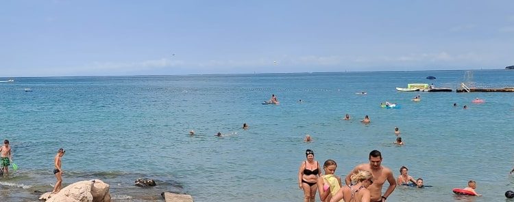 U UMAGU KUPAČI IZUKLI BEŽIVOTNO TIJELO IZ MORA Nepoznat identitet 65-godišnjakinje