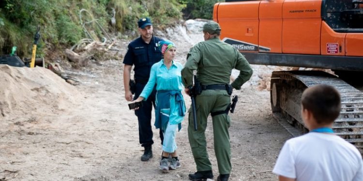 HIDROELEKTRANA UNA: Darko Rundek među aktivistima