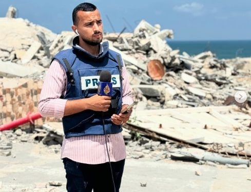 UBIJENI IZVIJESTITELJI U GAZI Jedan od izraelskih izviđačkih aviona jurio je automobil zaposlenika Al Jazeere