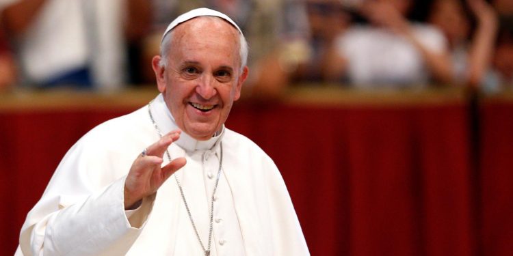 PAPA FRANJO ZAPOČEO NAJDULJE INOZEMNO PUTOVANJE U PONTIFIKATU Stigao u Indoneziju