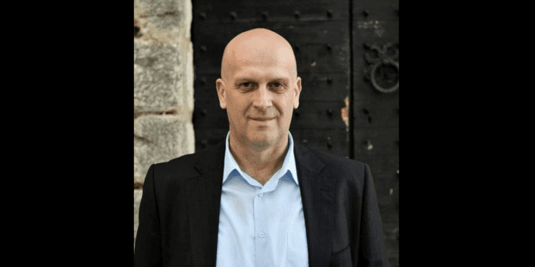 IVICA KUKAVICA: “Lončar na svojim rukama ima krv generacije koja je stvarala domovinu”