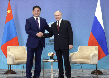 (VIDEO) Vladimir Putin posjetio Mongoliju unatoč nalogu Međunarodnog kaznenog suda koji bi trebao automatski dovesti do njegovog uhićenja 
