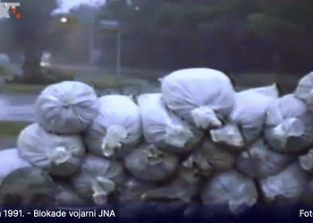 KAKO SE NAORUŽAVALA MLADA HRVATSKA VOJSKA Na današnji dan započela je blokada vojarni JNA