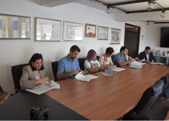 GRAD KAŠTELA POTIČE RAZVOJ PODUZETNIŠTVA I POLJOPRIVREDE Gradonačelnik Ivanović potpisao ugovore ukupne vrijednosti 208.326,00 EUR-a