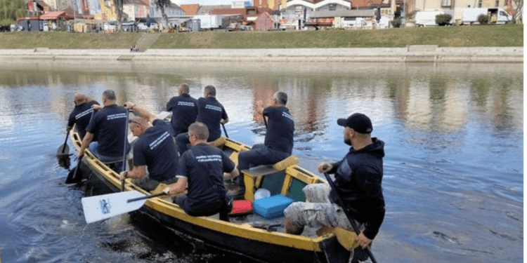 (FOTO) Drugom veslačkom regatom UV5GBR „Sokolovi“ odana počast hrvatskim braniteljima