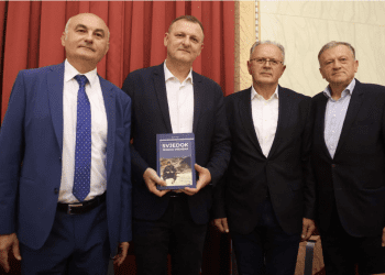 U Osijeku predstavljena knjiga „Svjedok jednog vremena“ autora generala Ilije Vrljića