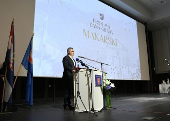 Predsjednik Milanović: “Budimo mudri, pametni i razboriti kada donosimo važne odluke, to nas je kroz povijest očuvalo”