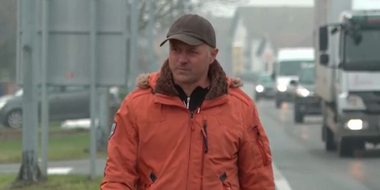 DAMIR VIDAKOVIĆ – jedini preživjeli maloljetni branitelj Lušca