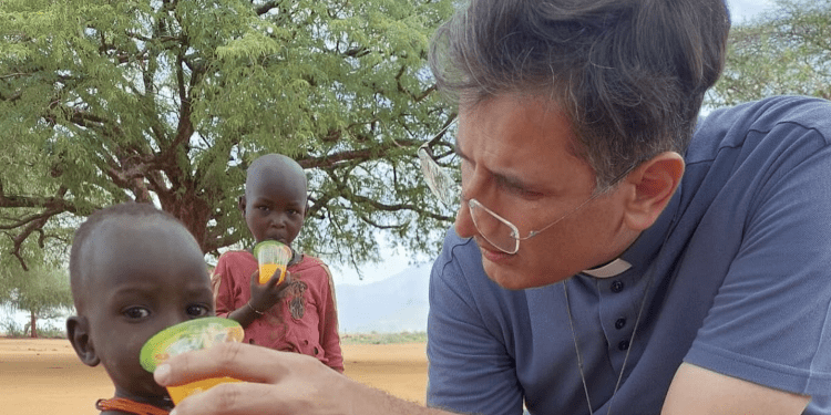 (FOTO) HRVATSKI MISIONAR NA DJELU U NAJOPASNIJEM DIJELU UGANDE Don Jakoslav Banić: “Nije me strah jer svoj život stavljam u Božije ruke