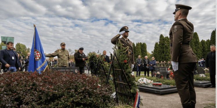U Vukovaru obilježena 33-godišnjica pogibije general-bojnika Blage Zadre i pukovnika Alfreda Hilla