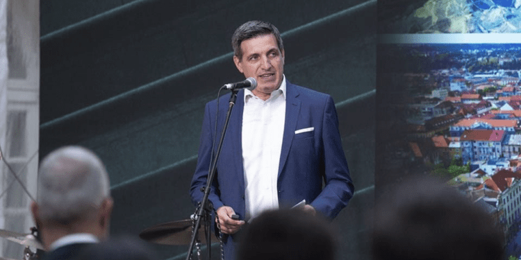 Gradska knjižnica Kaštela predstavlja hit knjigu dr. sc. Bože Skoke „Hrvatska u 30 priča“