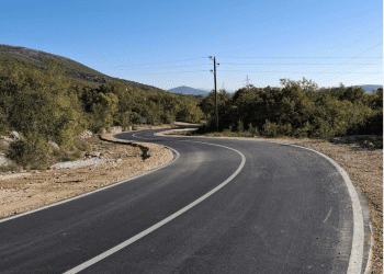 Županijska uprava za ceste Split završila radove na rekonstrukciji ceste ulaza u Koprivno