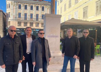 Dan kada je razarač “Split” napao grad Split – nezabilježen slučaj u povijesti