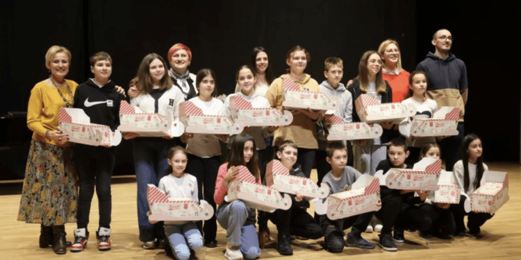 U Osijeku održan četvrti koncert Božić s glazbenim školama