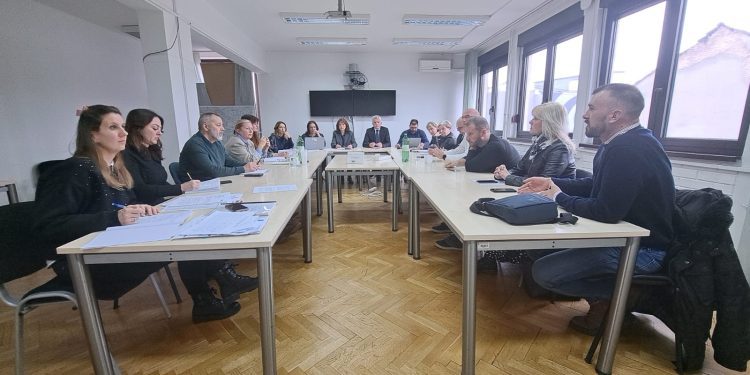 U NJEMAČKOJ SE POJAVILA SLINAVKA I ŠAP Pavić: “Riječ je o izrazito opasnoj bolesti životinja”