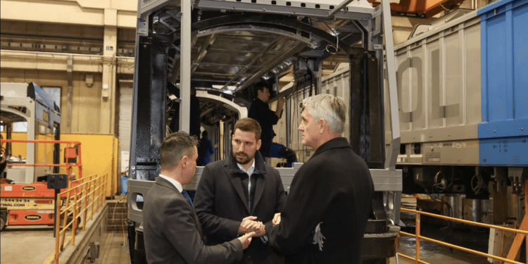 Na osječke ulice u ožujku dolazi prvi od 10 niskopodnih tramvaja