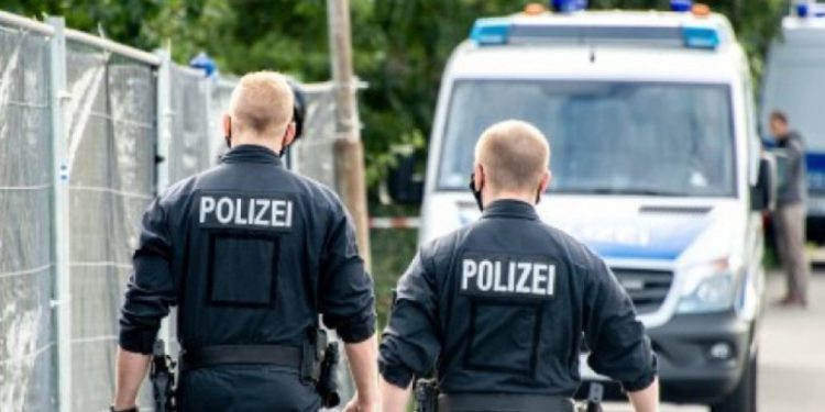 PeRiskoP: Njemačka policija u misiji ranog prepoznavanja potencijalno opasnih osoba