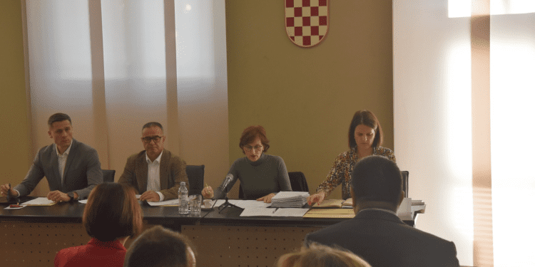 Sazvana 25. sjednica Gradskog vijeća Grada Kaštela