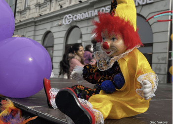 (FOTO)Mališani, roditelji i bake zavladali Vukovarom – Maškare 2025. oduševile građane